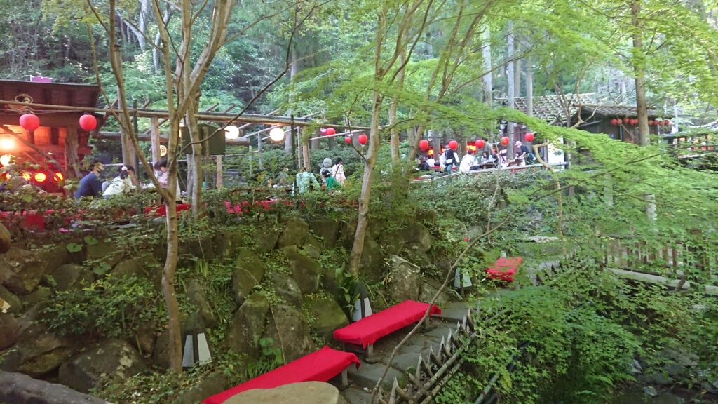 いろり山賊③